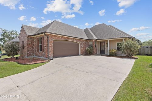 105 Brook Field Dr, Youngsville, LA, 70592-5772 | Card Image