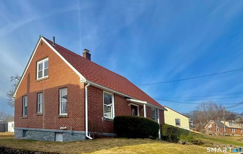 212 Platt St, Waterbury, CT, 06704-3035 | Card Image