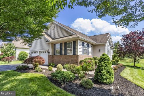 140 Masters Dr, POTTSTOWN, PA, 19464-3494 | Card Image