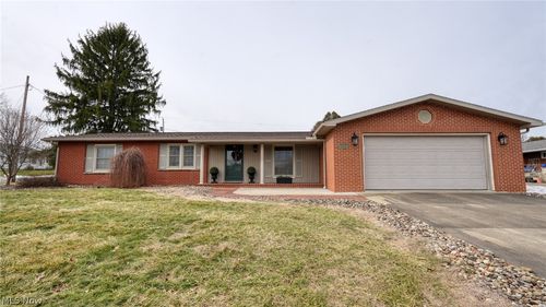 1601 N 13th St, Cambridge, OH, 43725-1022 | Card Image