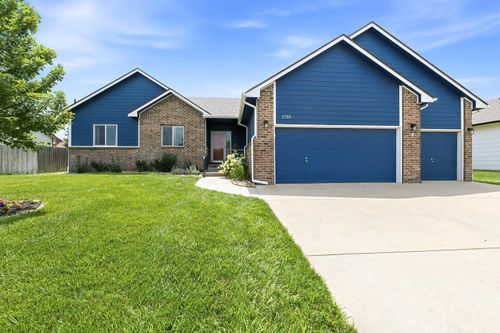 1755 W Saddle Brooke, Haysville, KS, 67060 | Card Image