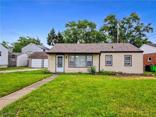 201 The Mall, Berea, OH, 44017-1143 | Card Image