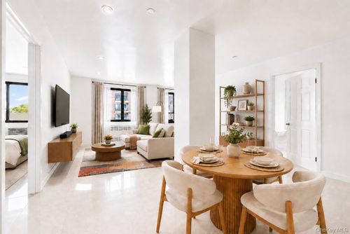 3a-10607 Northern Blvd, Corona, NY, 11368-4492 | Card Image