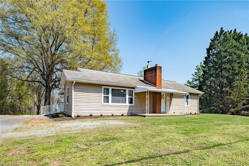 3283 Us Highway 64, Advance, NC, 27006 | Card Image