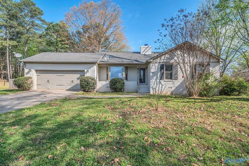 465 Nick Davis Rd, Madison, AL, 35757-8407 | Card Image