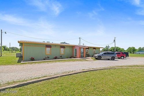 1300 N Main St, South West City, MO, 64863-9510 | Card Image