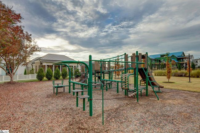 602 Baron Dr, House other with 3 bedrooms, 3 bathrooms and 2 parking in Greenville SC | Image 12