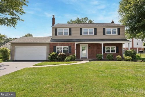 317 Weymouth Rd, Plymouth Meeting, PA, 19462-7192 | Card Image