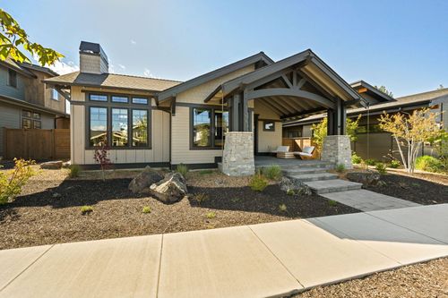 3158 Nw Strickland Way, Bend, OR, 97703-2361 | Card Image