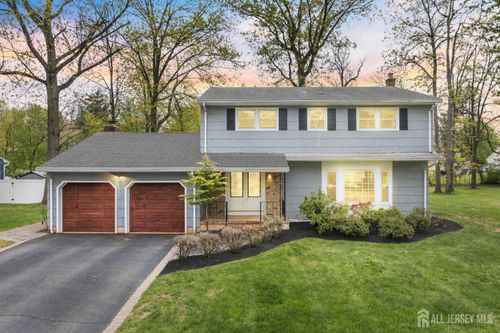 431 Brentwood Dr, Piscataway, NJ, 08854-3607 | Card Image