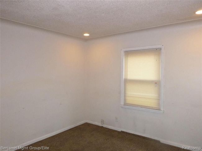 19456 Stoepel St, House other with 3 bedrooms, 1 bathrooms and null parking in Detroit MI | Image 6