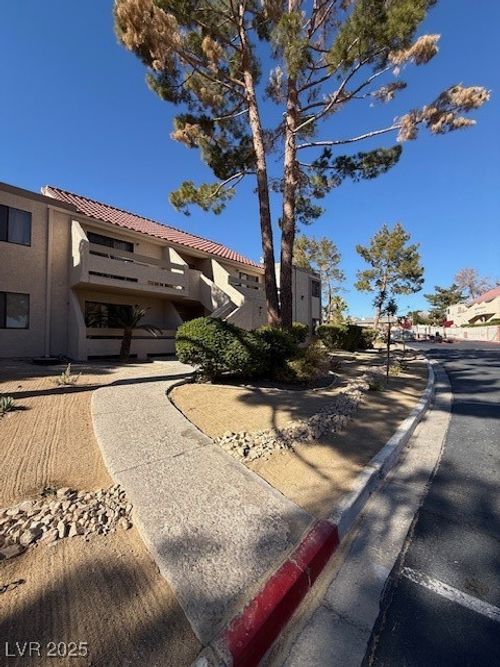 apt-81-3761 Desert Marina Dr, Laughlin, NV, 89029-0344 | Card Image