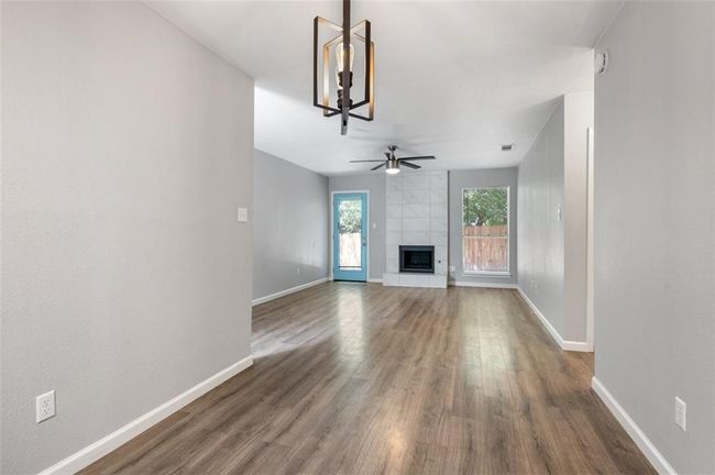 B - 2404 Burleson Ct, Home with 2 bedrooms, 1 bathrooms and 2 parking in Austin TX | Image 8