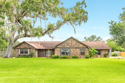 108 Laurel Valley Dr, West Columbia, TX, 77486-9625 | Card Image