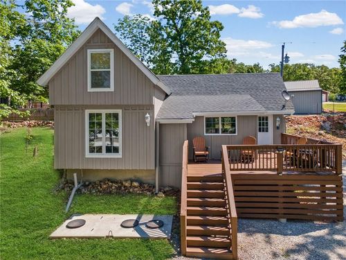 10057 Otter Rd, Clinton, MO, 64735-6204 | Card Image