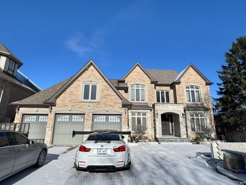 6 Josie Dr, Richmond Hill, ON, L4C7G1 | Card Image