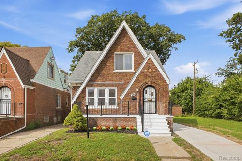 16653 Woodingham Dr, Detroit, MI, 48221-2986 | Card Image