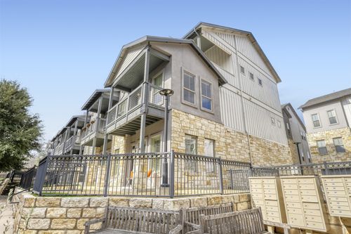 40-2520 Bluebonnet Drive, Austin, TX, 78704 | Card Image