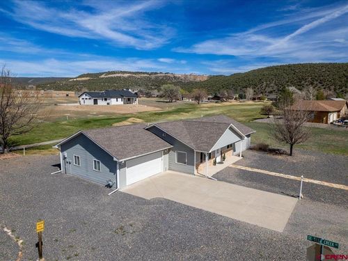 404 Se Birdie Cir, Cedaredge, CO, 81413-3851 | Card Image