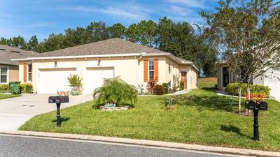 26951 White Plains Way, House other with 2 bedrooms, 2 bathrooms and null parking in Leesburg FL | Image 1