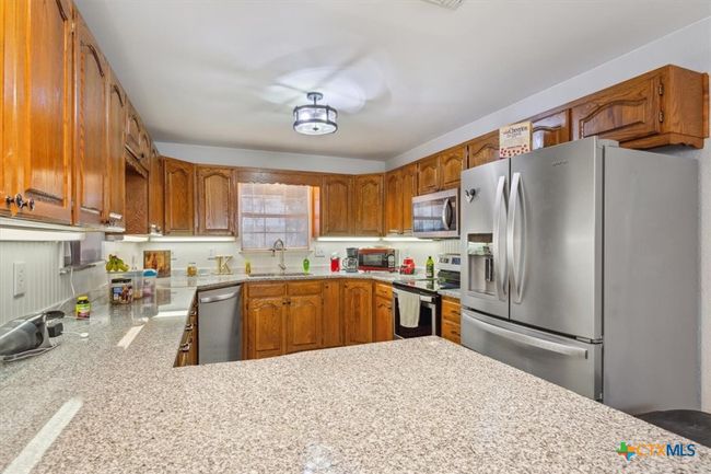 8 W Aztec Ln, House other with 3 bedrooms, 2 bathrooms and null parking in Belton TX | Image 15