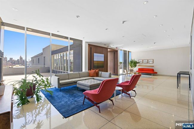 6050 Kennedy Blvd, Condo with 2 bedrooms, 2 bathrooms and null parking in West New York NJ | Image 25