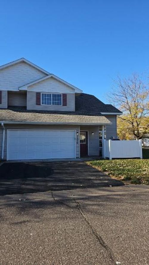 2024-2024 Cleveland Way S, Cambridge, MN, 55008-7137 | Card Image