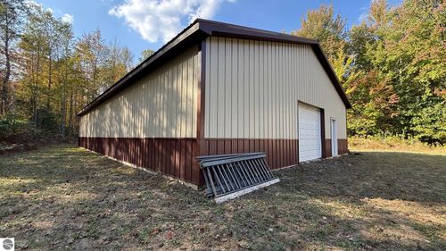 6577 N Magruder Road, Coleman, MI, 48618 | Card Image