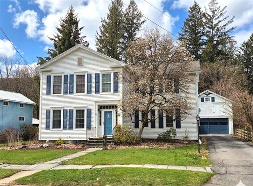 67 Canasawacta St, Norwich, NY, 13815-1305 | Card Image