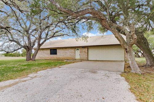 8319 County Road 200, Burnet, TX, 78611-6171 | Card Image