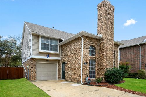 438 Moonlight Way, Irving, TX, 75063-6702 | Card Image