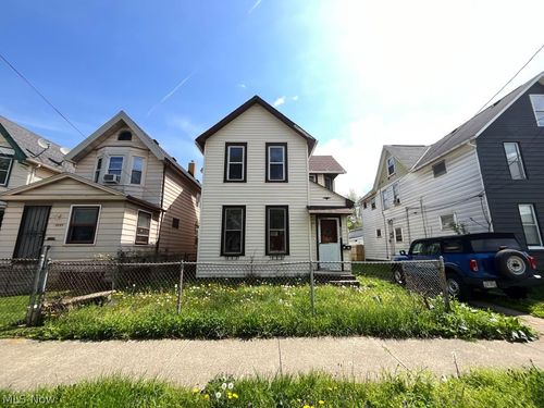 3357 W 30th St, Cleveland, OH, 44109-2058 | Card Image