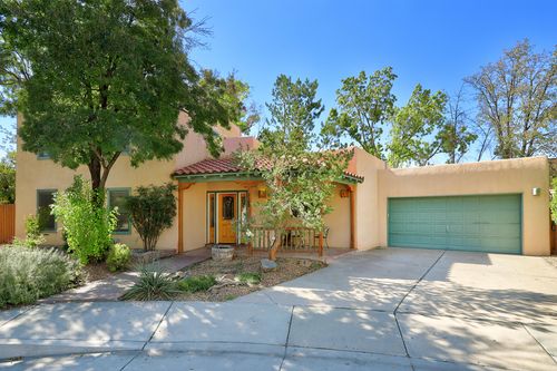 2109 Ryan Pl Nw, Albuquerque, NM, 87107-3076 | Card Image