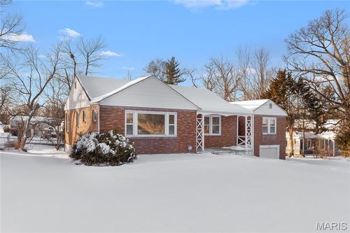 3007 Wismer Ave, Breckenridge Hills, MO, 63114-3020 | Card Image