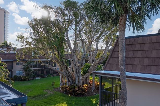 E8 - 87 N Collier Boulevard, Condo with 2 bedrooms, 1 bathrooms and null parking in Marco Island FL | Image 15
