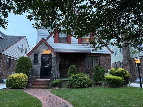 11733 222nd St, Cambria Heights, NY, 11411-1616 | Card Image