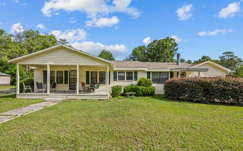 207 Senter Ave Nw, Branford, FL, 32008-3060 | Card Image