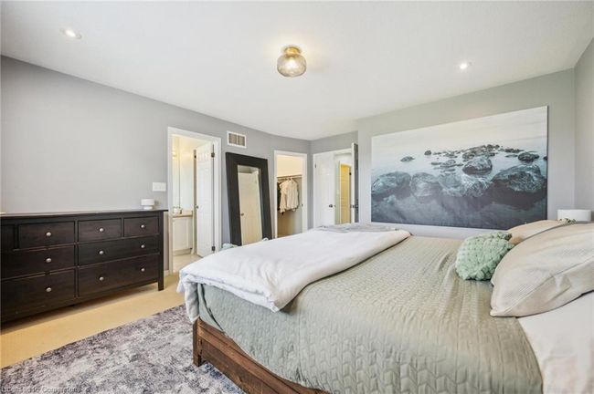 184 Norwich Rd, Townhouse with 3 bedrooms, 3 bathrooms and 3 parking in Breslau ON | Image 16