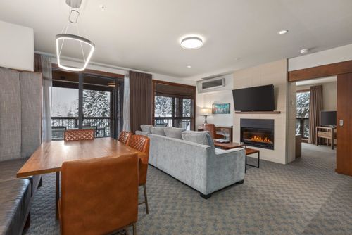 309b-2020 London Lane, Whistler, BC, V8E0B6 | Card Image