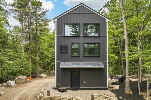 111 Towle Farm Rd, East Wakefield, NH, 03830-3167 | Card Image
