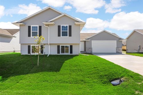 409 Sumac Drive, Palo, IA, 52324 | Card Image