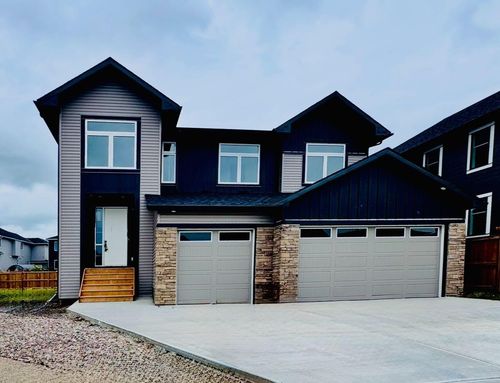 37 N Bridges Bay, Langdon, AB, T0J1X3 | Card Image