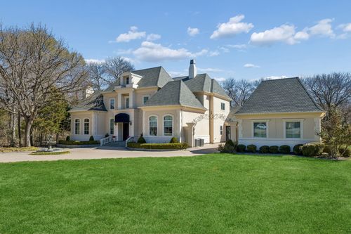 370 Oakwood Trl, Fairview, TX, 75069-8721 | Card Image