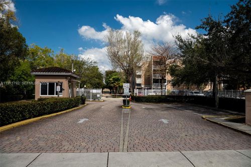 apt-203-8421 Nw 8th St, Miami, FL, 33126-3721 | Card Image