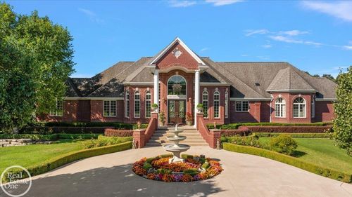18-69951 Wildflower Ln, Bruce Twp, MI, 48065-4054 | Card Image