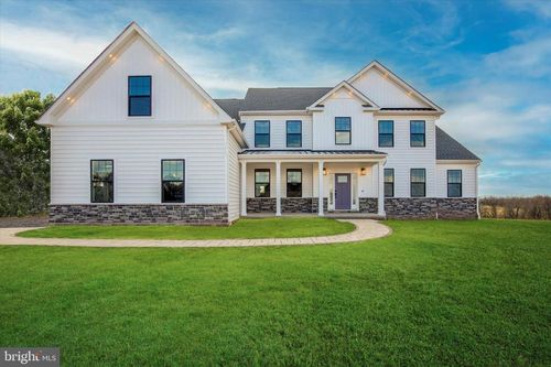 124 Schultz Rd, SELLERSVILLE, PA, 18960-2953 | Card Image