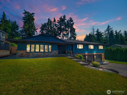 9616 242nd Pl Sw, Edmonds, WA, 98020-6514 | Card Image