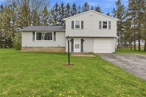 1128 County Road 8, Farmington, NY, 14425-9568 | Card Image