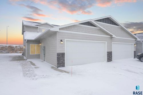 6157 S Alki Pl Place, Sioux Falls, SD, 57108 | Card Image