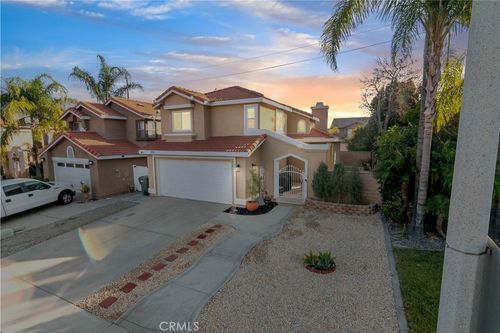 2025 Fairmont Dr, Corona, CA, 92882-4545 | Card Image